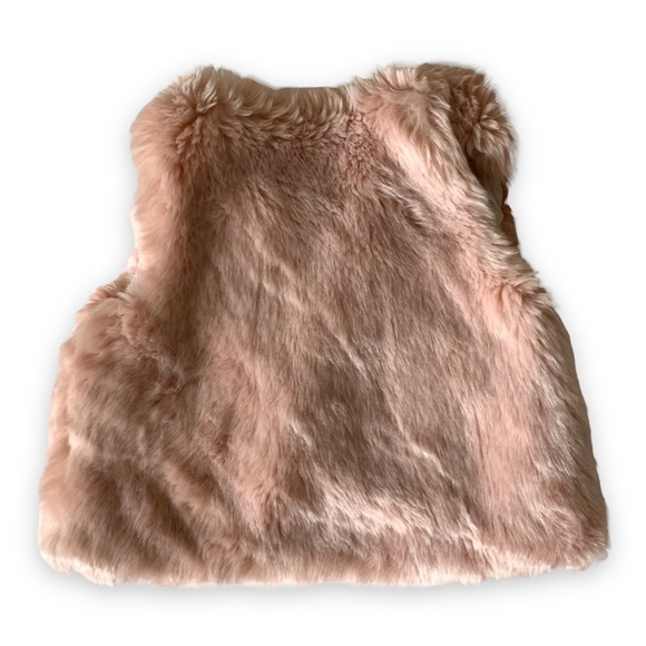 👚2/$10👗3/$12 Zara Pink Faux Fur Vest Baby Girls Size 6-9 Months - Picture 4 of 8